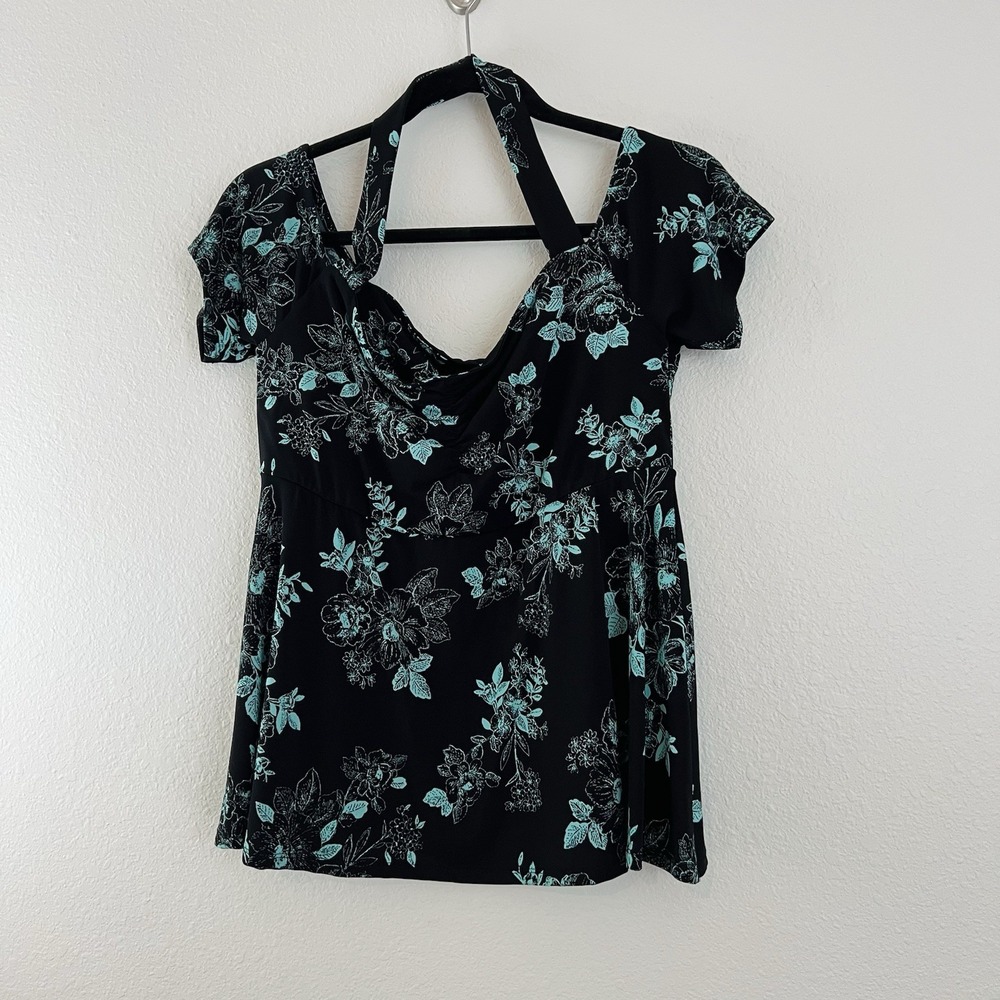Torrid Size 00 Black Green Teal Stencil Flower Floral Top Blouse Shirt Halter